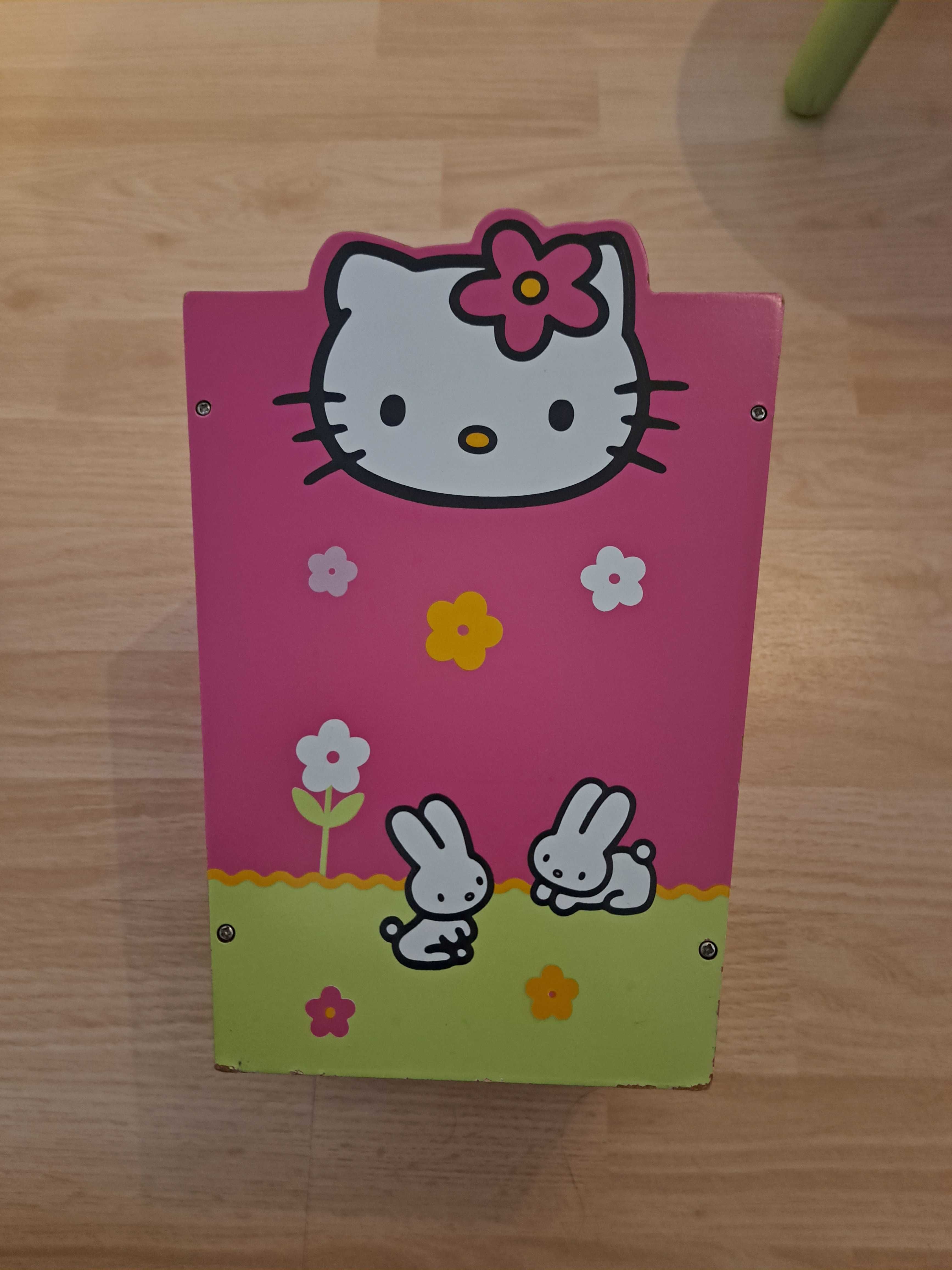 Mobiliario Hello Kitty