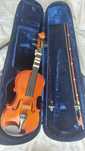 Violino marca local