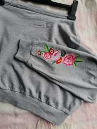 Piękna bluza crop top szara hit haft kwiaty kwiatki.