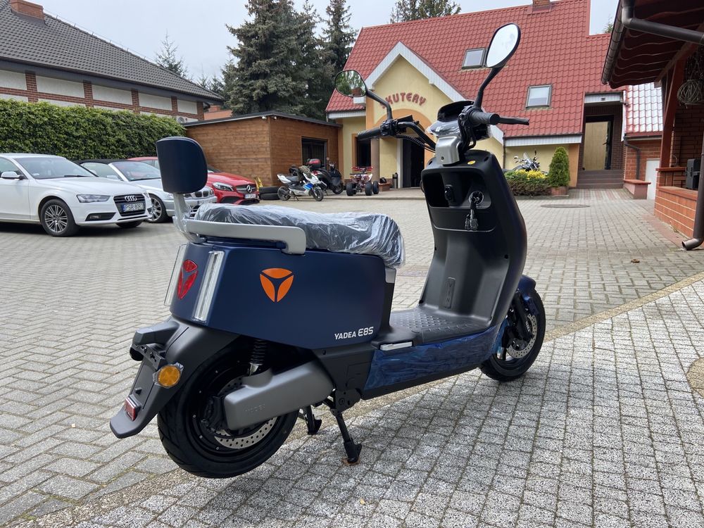 Skuter Elektryczny Yadea E8S Nowość Bateria Grafenowa Transport Raty