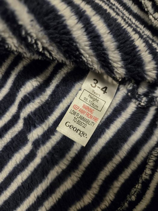 Szlafrok miś z uszami na kapturze rozm. 98/104