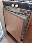 Lodówka do kampera/przyczepy 12v/230v/gas