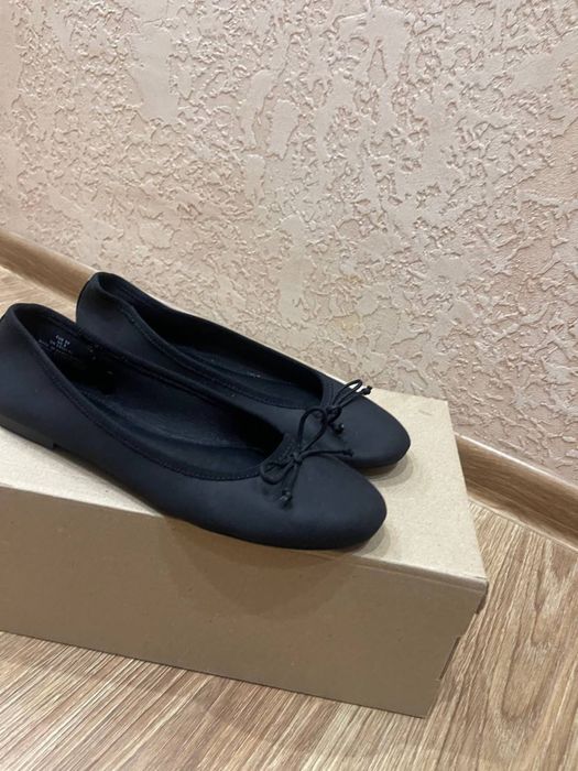 Балетки h&m чорні