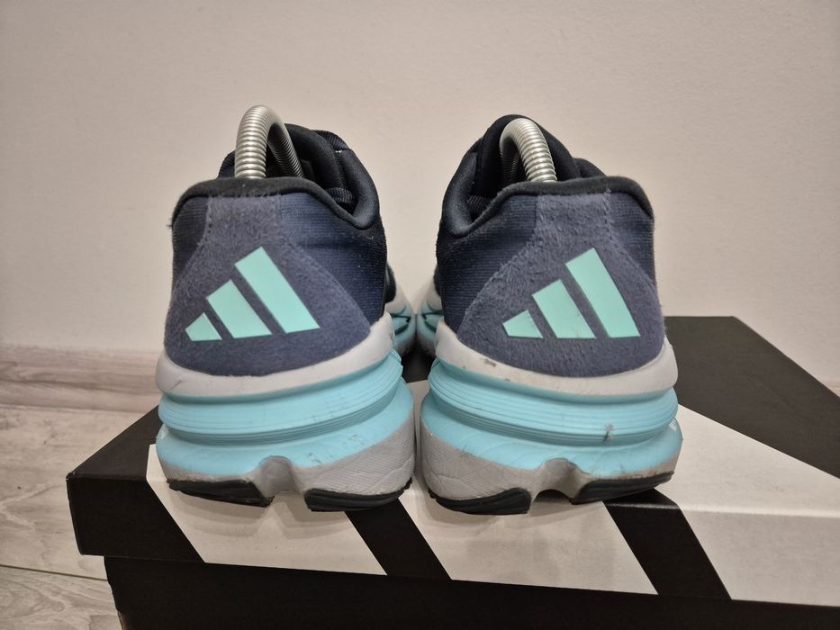 Buty męskie do biegania Adidas Adistar rozmiar 42.