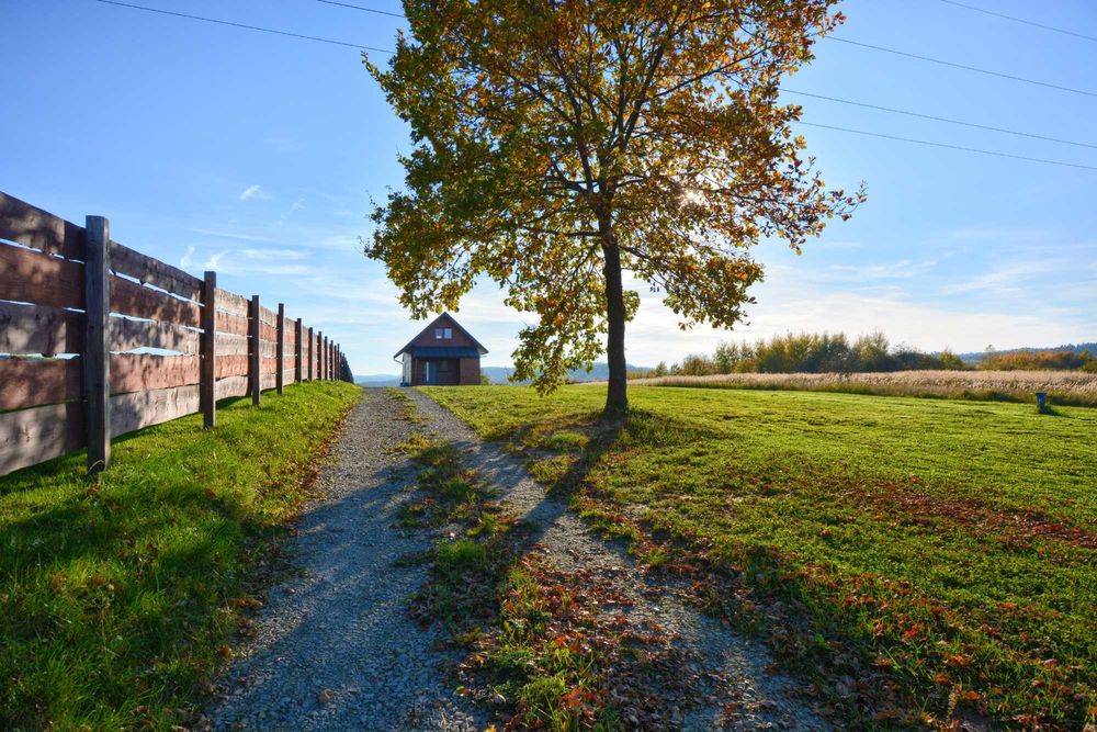Całoroczny drewniany domek w Bieszczadach, 6 osobowy *NOCLEGI*