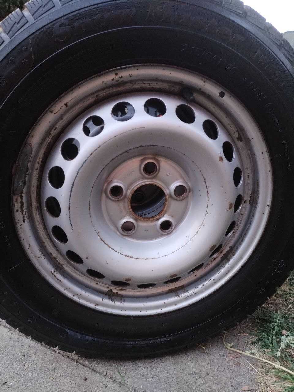 Колеса на дисках 215/65 R16 Зима. Volkswagen T5