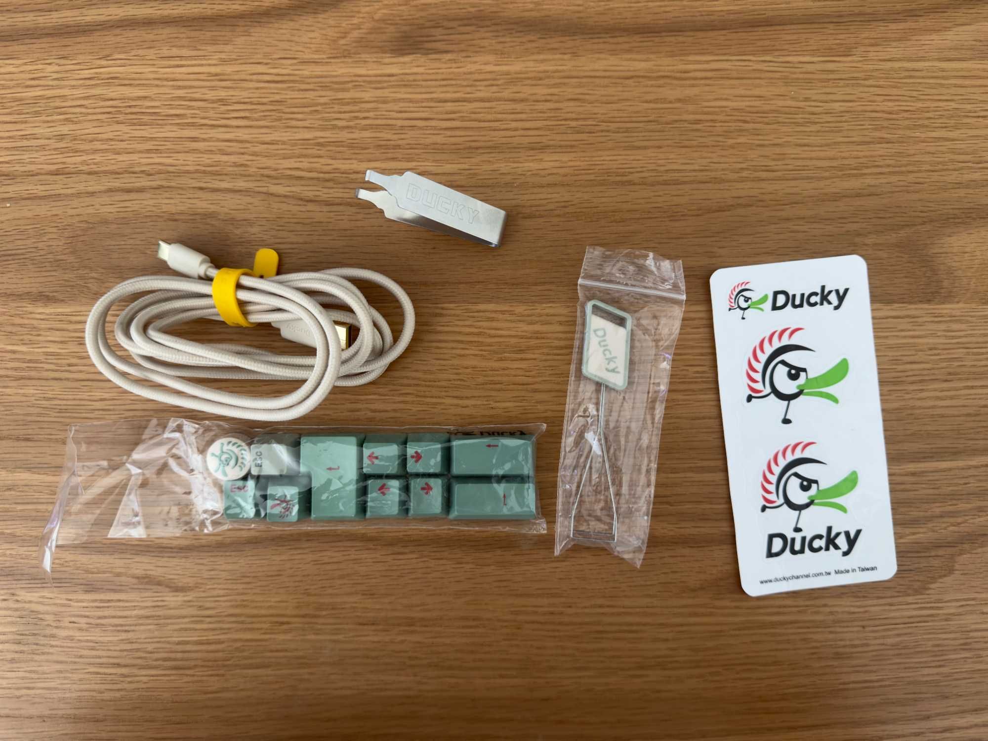 Teclado Mecânico Ducky One 3 Matcha TKL - Layout PT
