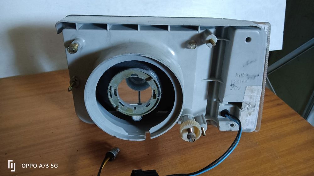 Farol Fiat panda ótica direita com pisca 1992