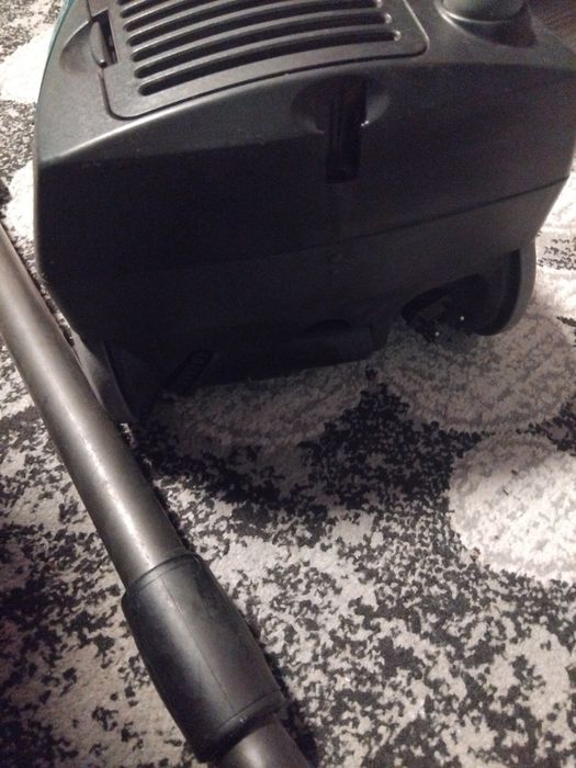 Продам пылесос Samsung 1400w  SC4034.