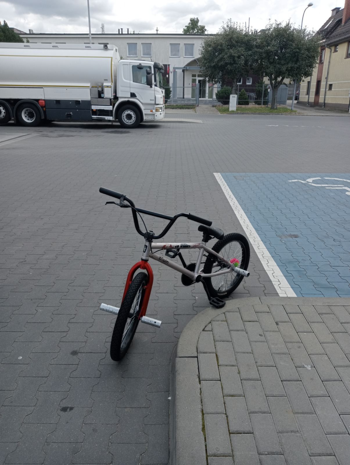 Bmx B-Twin Xup..