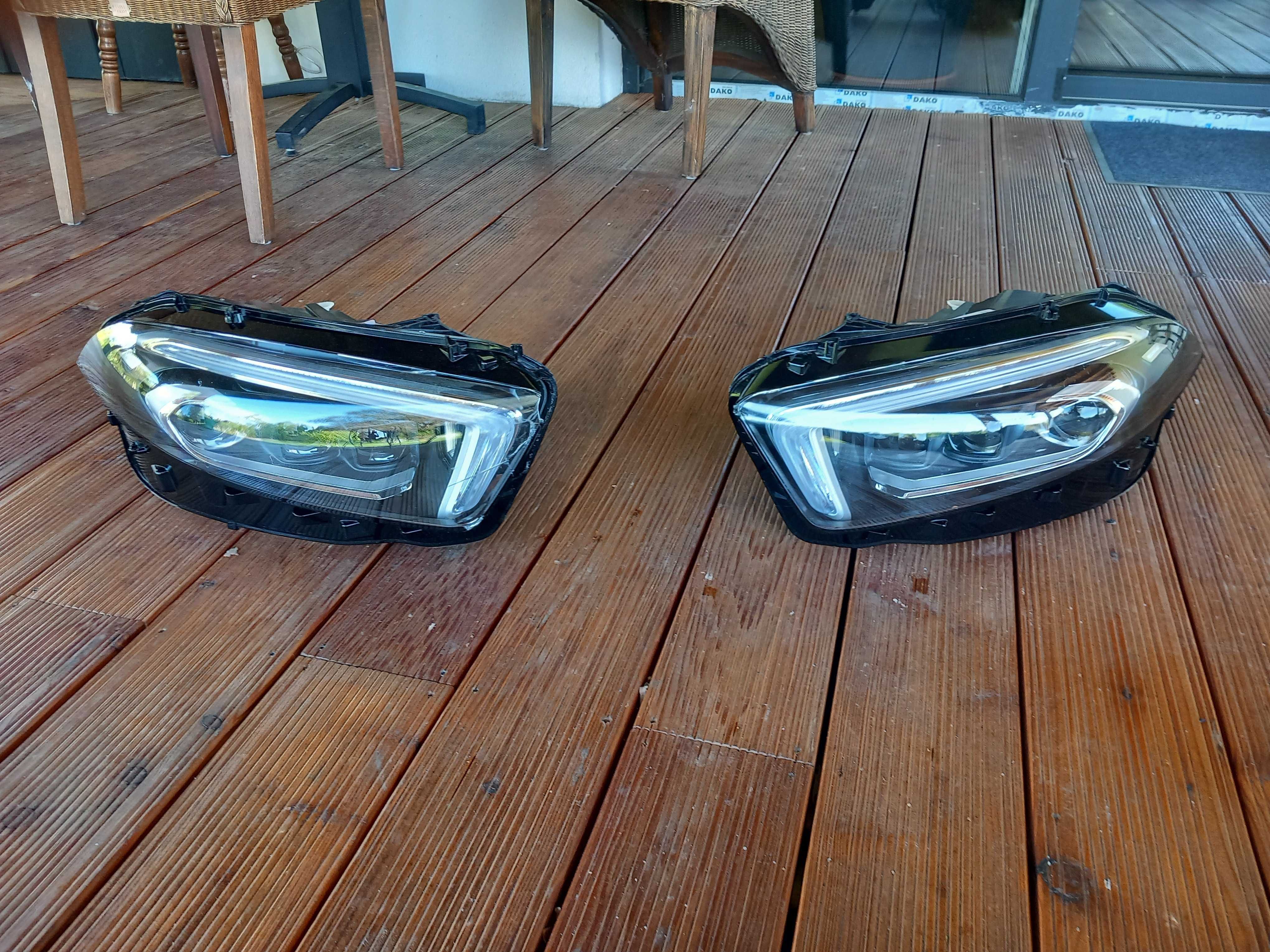 Lampa Lampy Mercedes A45s AMG przód