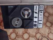 Tesla b 93 stereo