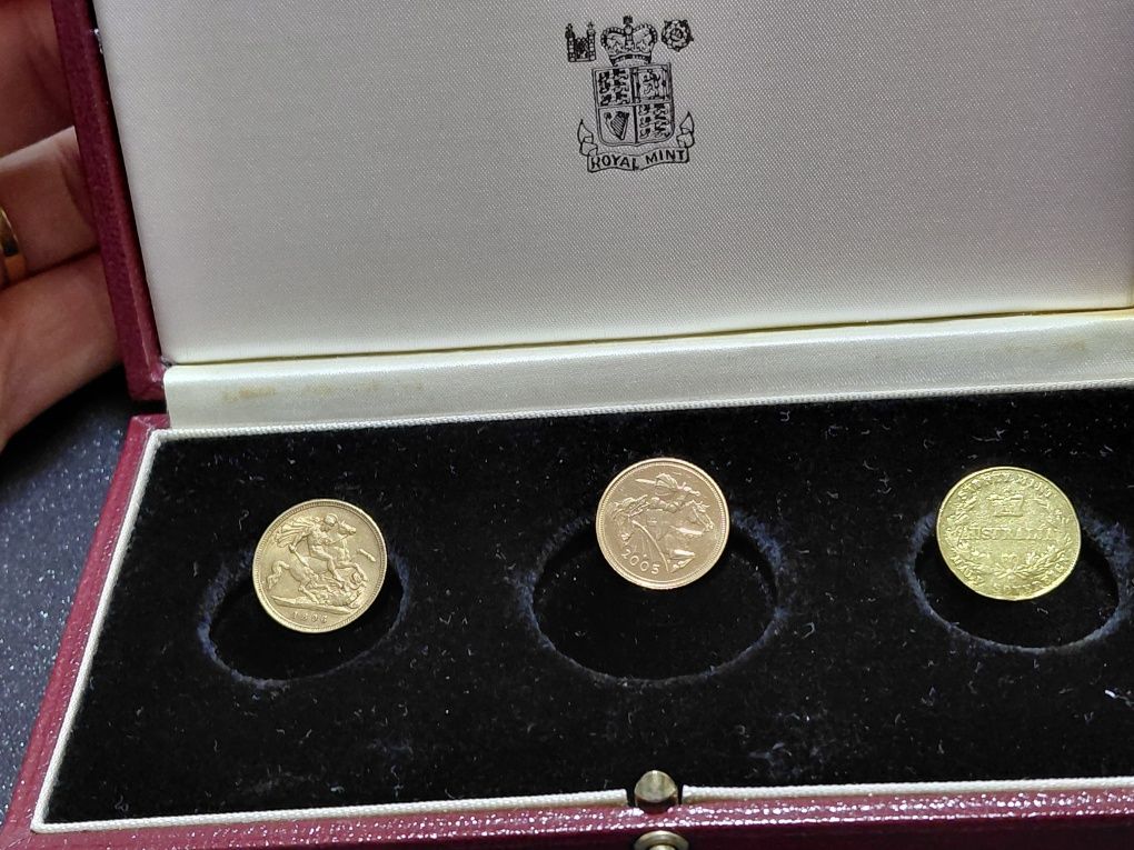 Caixas Royal Mint  3 Meias Libras