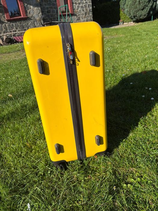 Walizka pikachu/ pikaczu /pokemon