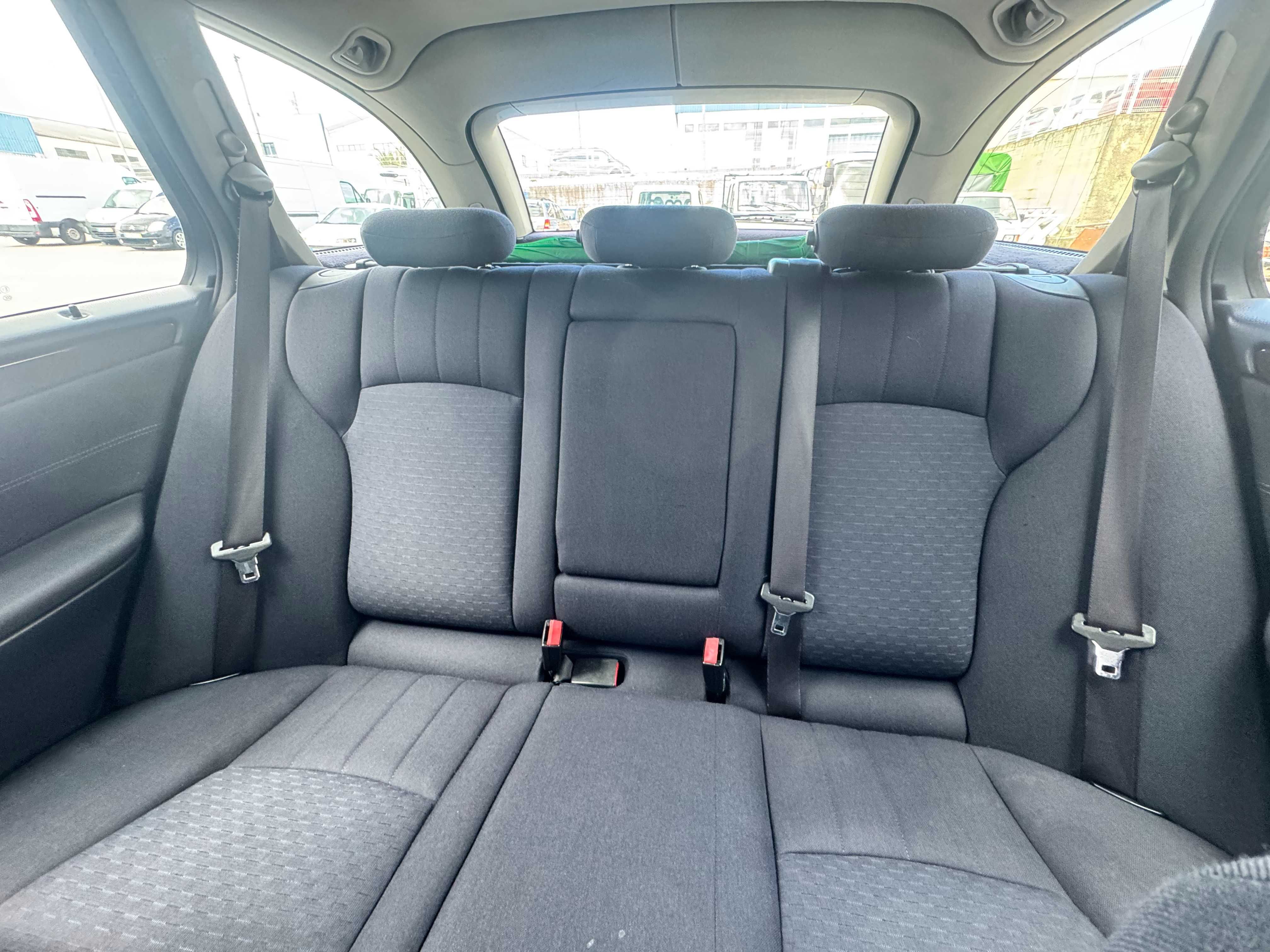 Mercedes Benz C220 (S203)