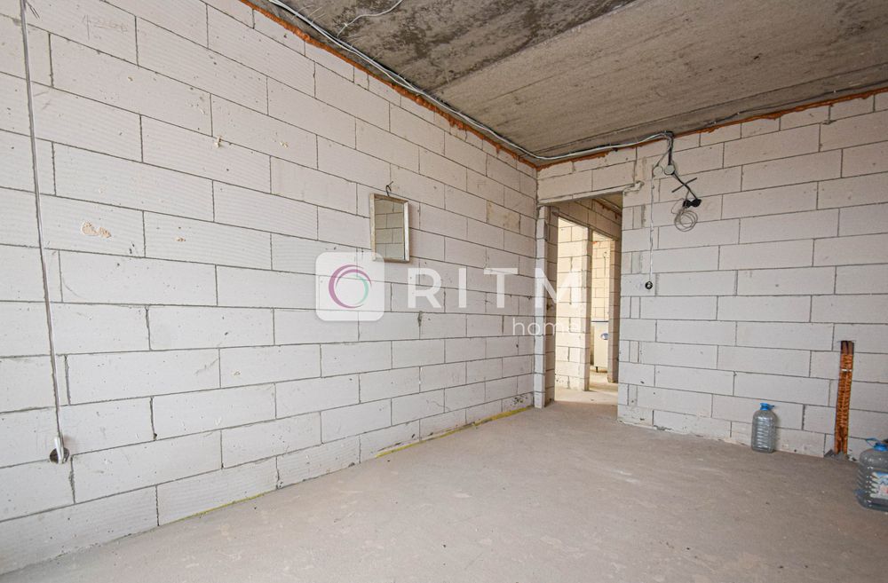 Простора 2-кімнатна квартира в новобудові, вул. Котляревського, 69