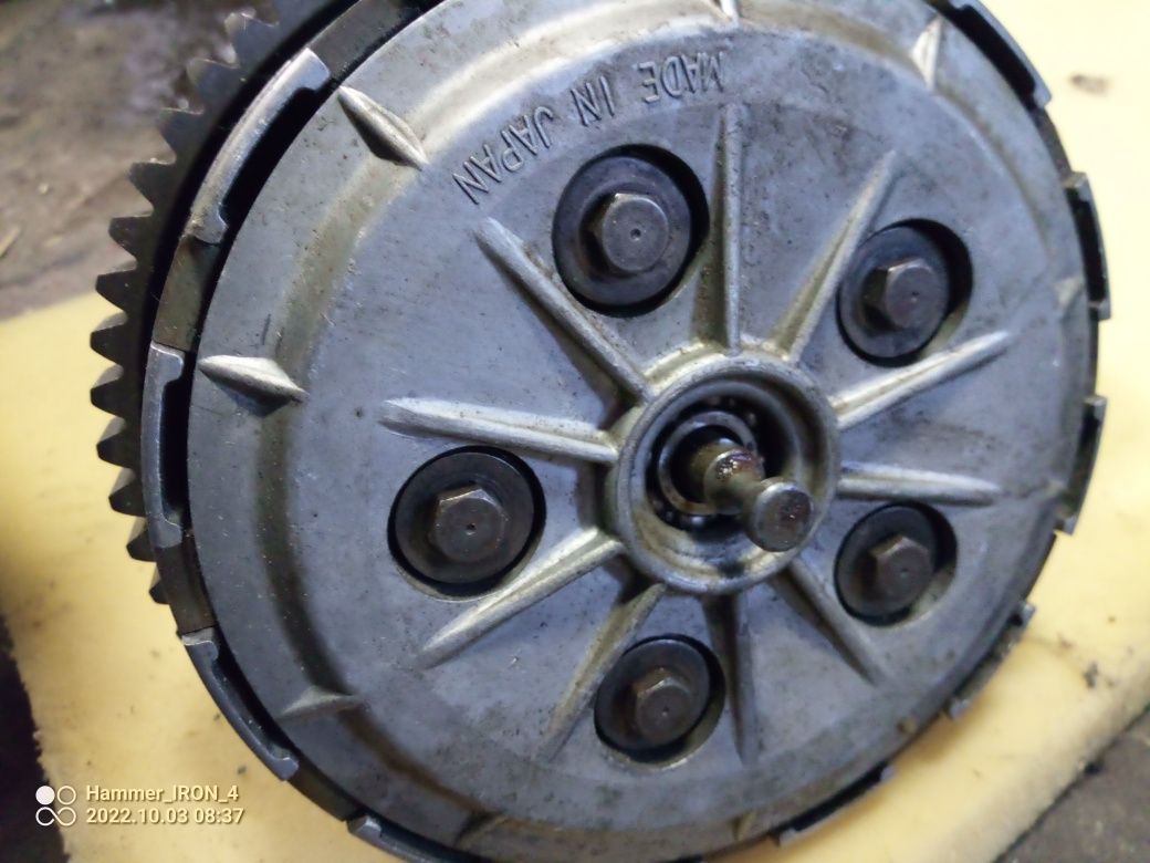 Skrzynia kawasaki GPZ 500 kle części rozrusznik cylinder