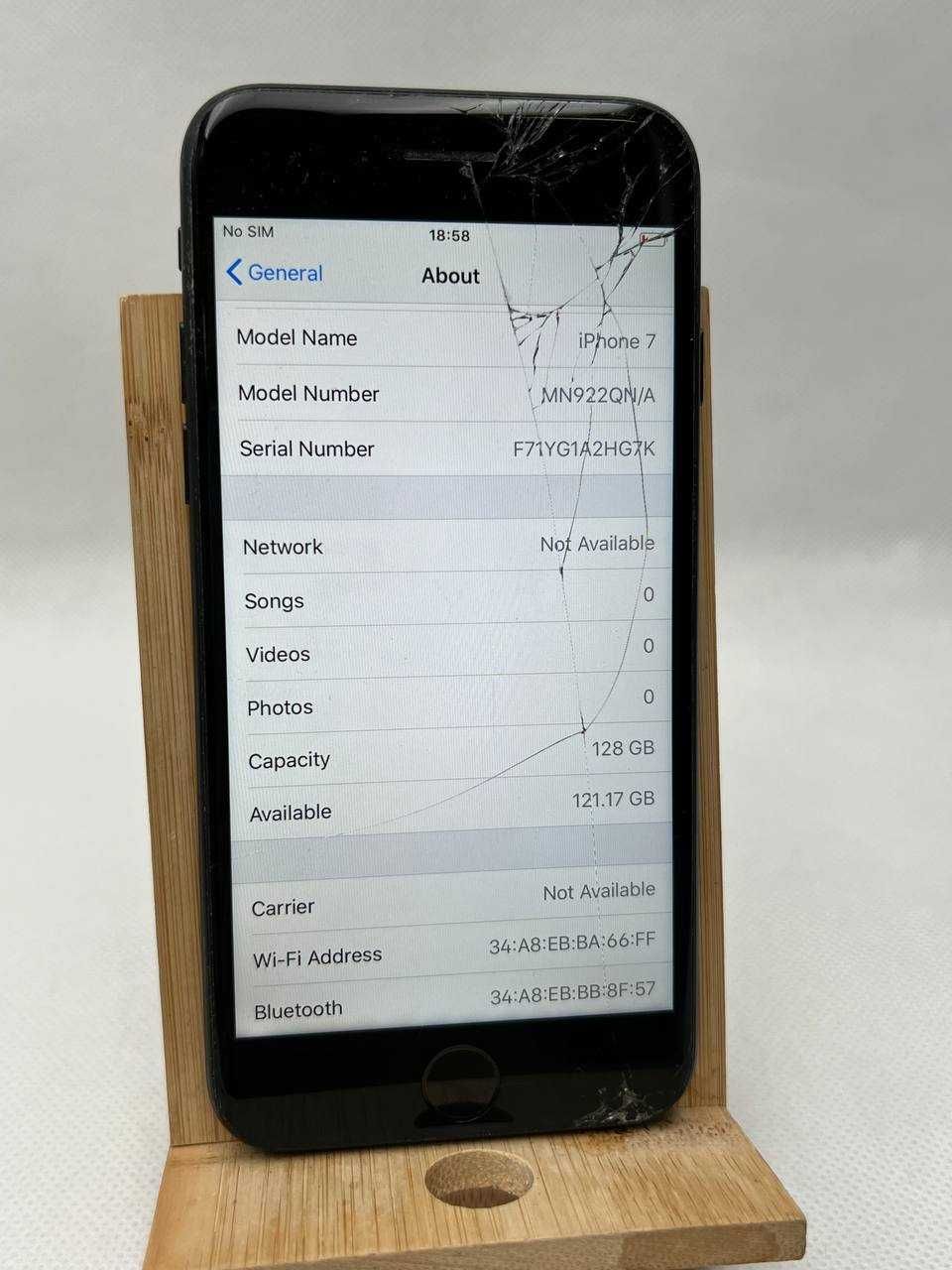 Apple iPhone 7 2 GB / 128 GB czarny