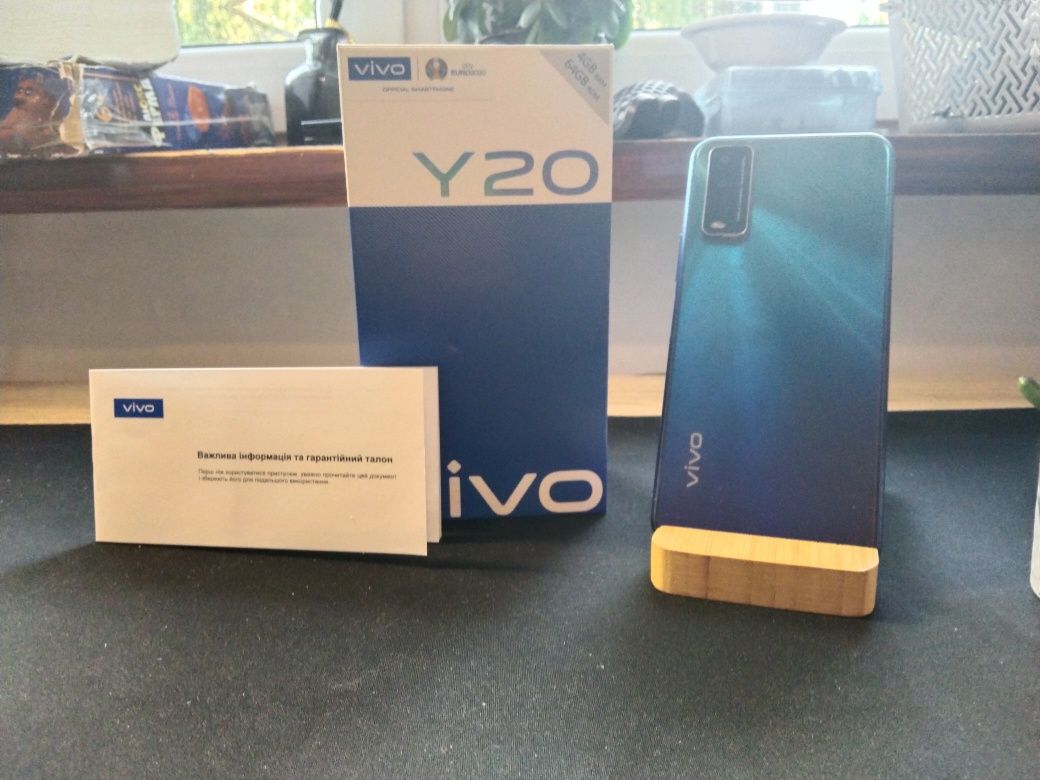 Vivo y20 64/4 !!