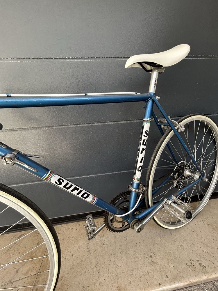 Bicicleta de estrada da marca Suria,(Sucena e Faria)