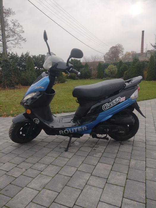 Skuter router classa city niebieski