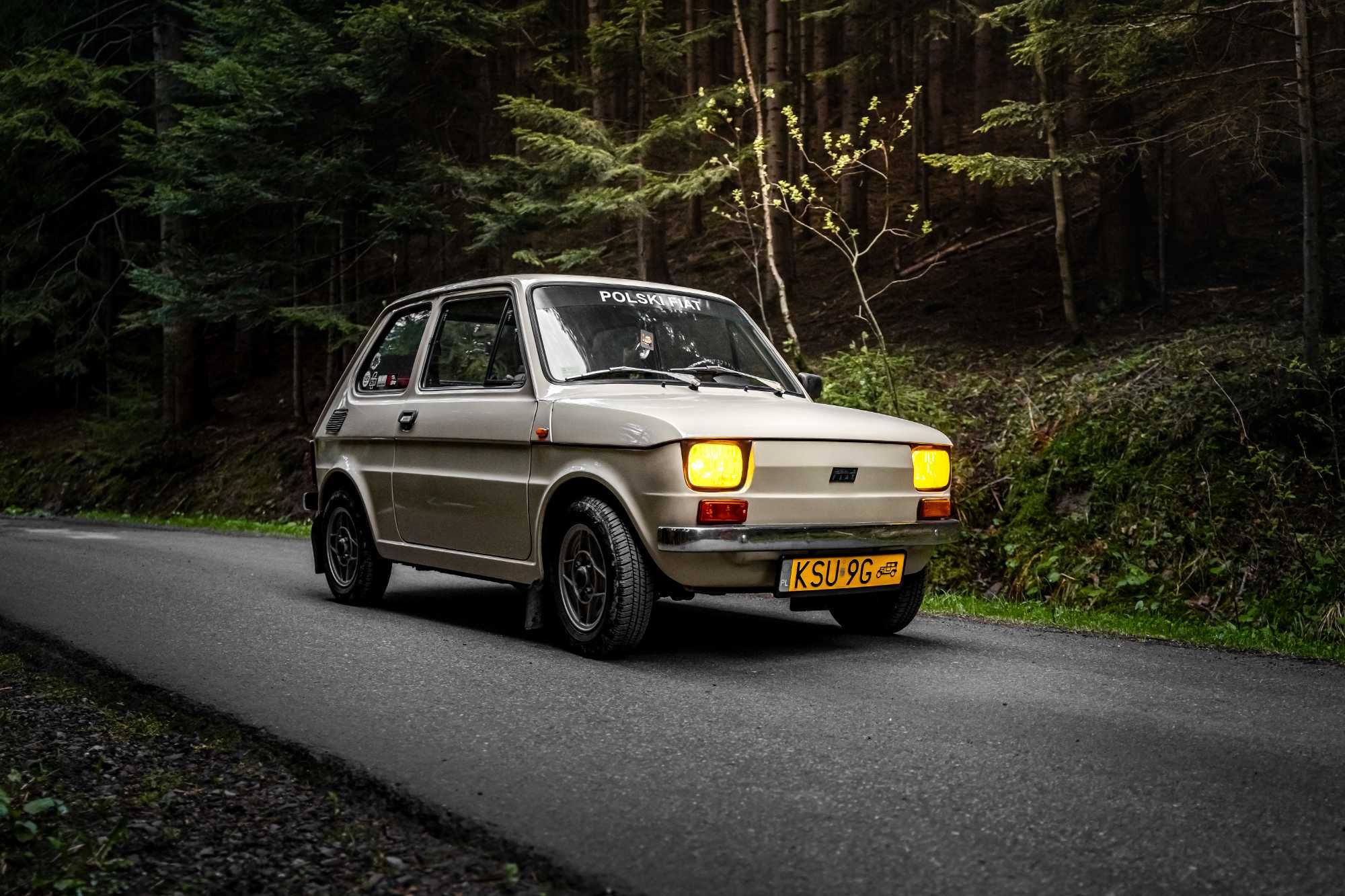 Wynajem klasycznego samochodu Fiat 126p - auto do ślubu