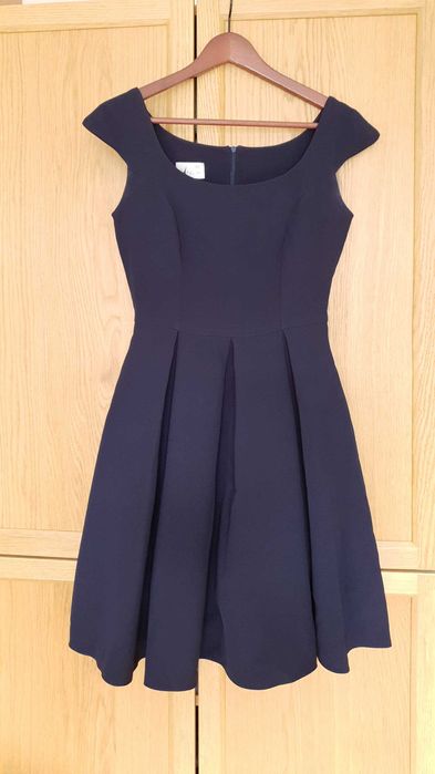 Weselna imprezowa granatowa elegancka sukienka koktajlowa