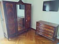 Mobília de quarto de casal em nogueira
