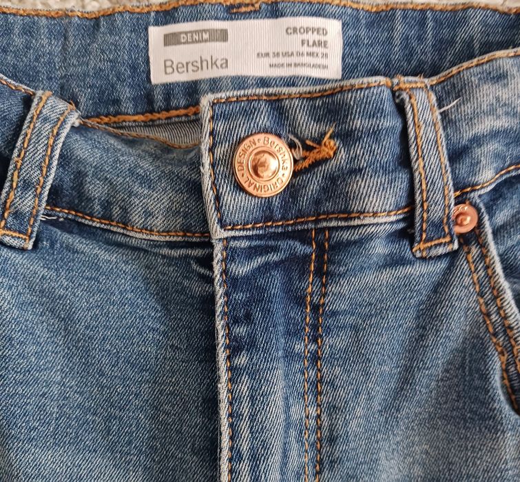 Spodnie jeans dzwony Bershka roz. 38