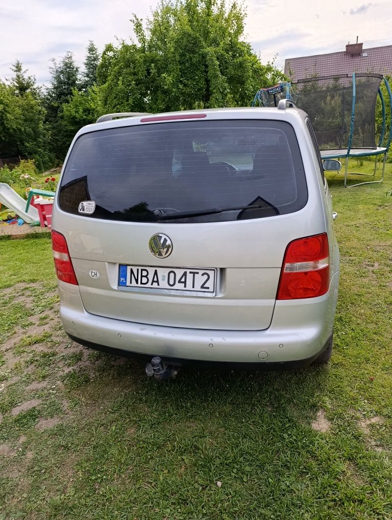 Sprzedam Volkswagen Touran Oszczedzny 7 Osobowy
