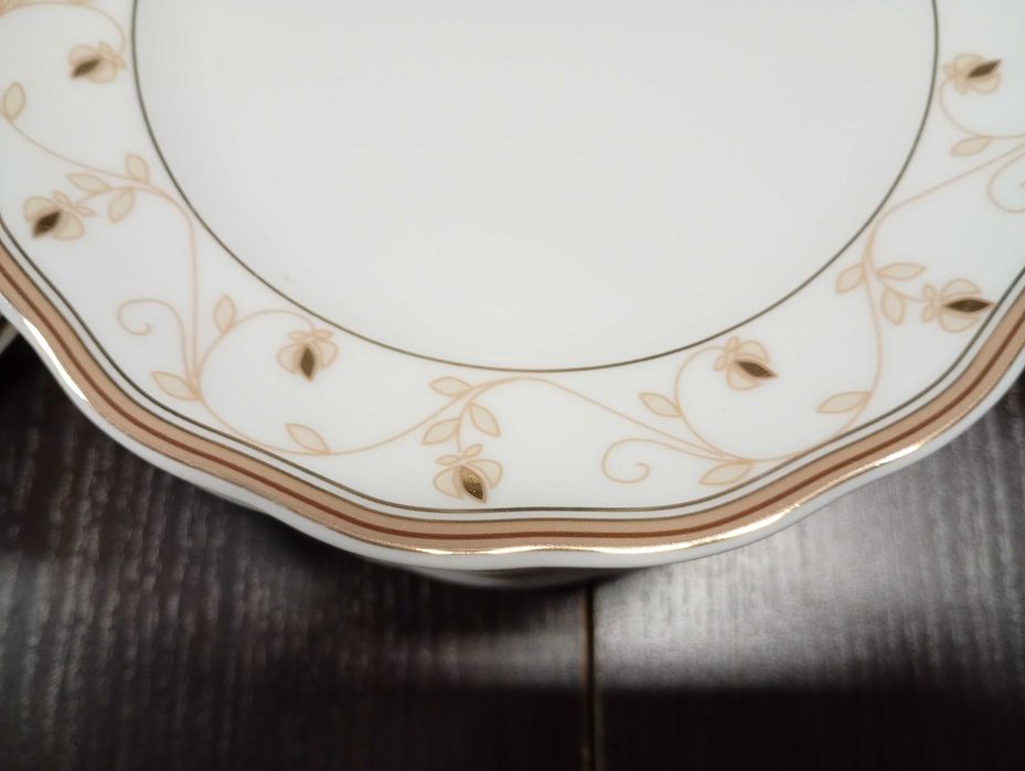 Serwis Krzysztof herbata 12 osób i obiad 12 osób fason Alaska