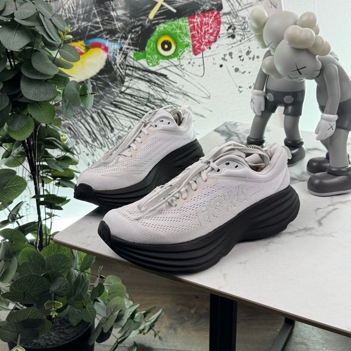 Кросівки Hoka Bondi 8 40 розмір Е6332