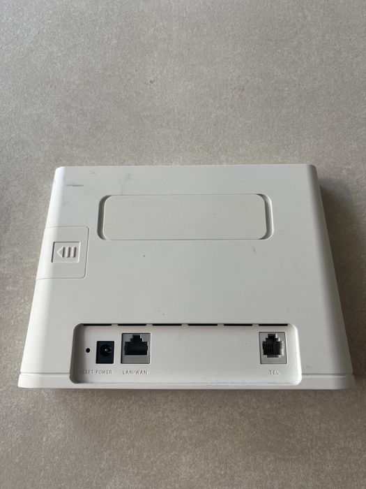 Router Huawei B311-221