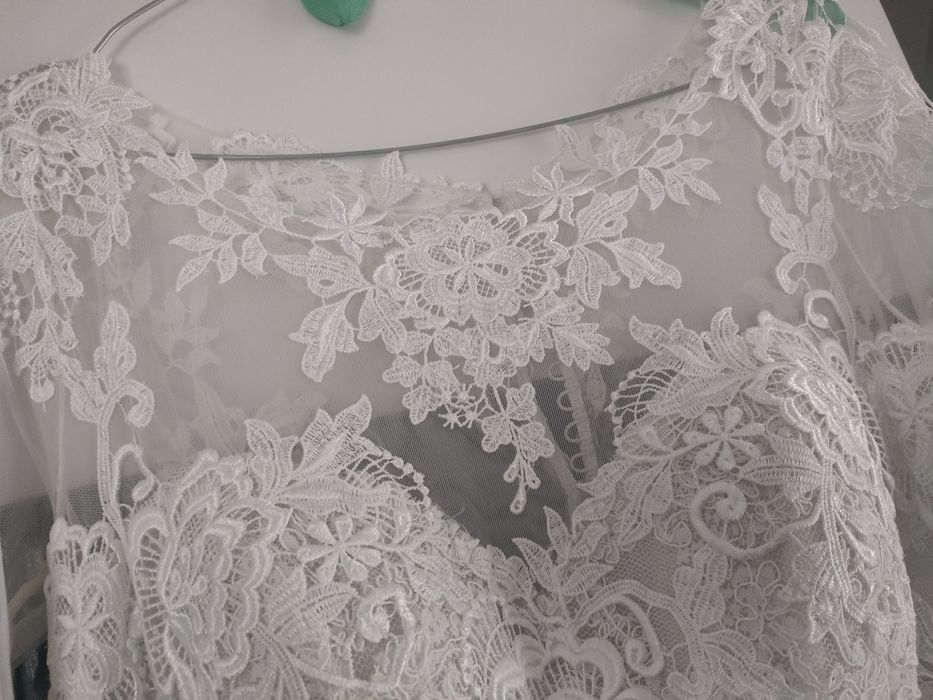 Muślinowa suknia ślubna 40