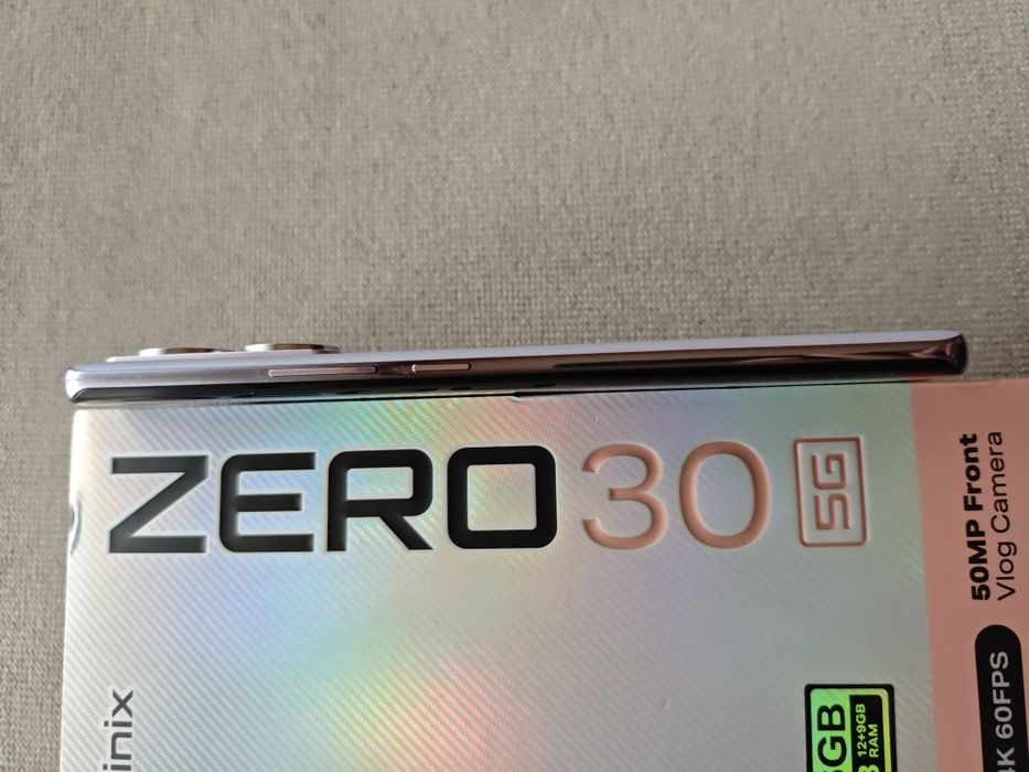 Sprzedam smartfona Infinix Zero 30 5G