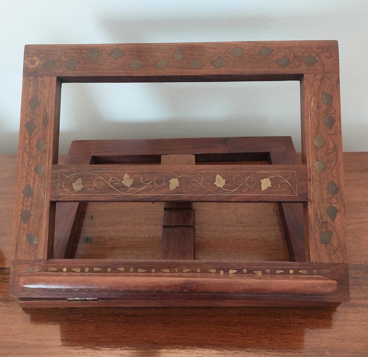 Suporte bíblia em madeira