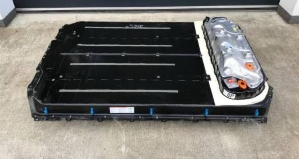 Батарея тесла 3/у 75 2019