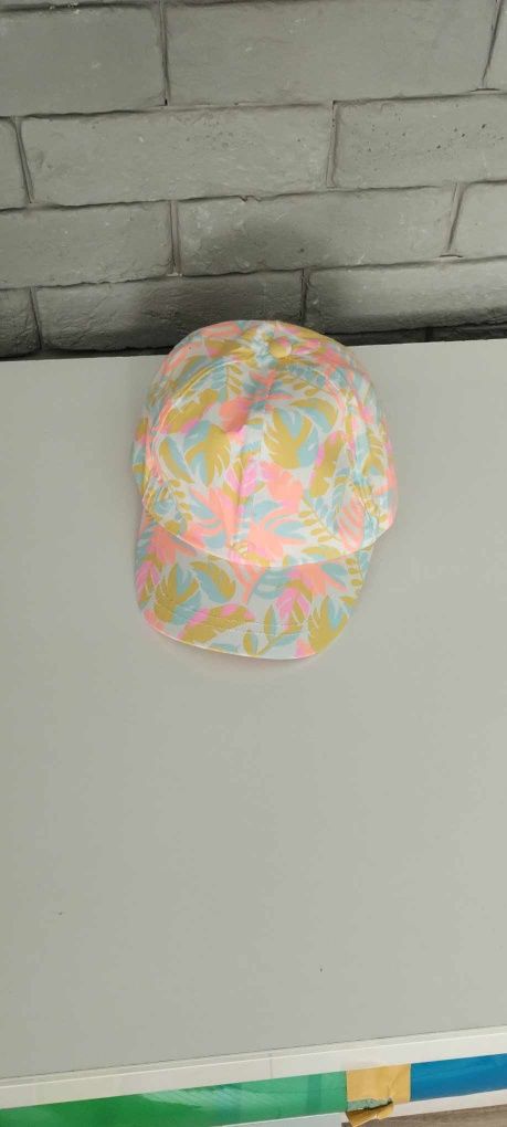 Nowa czapka z daszkiem kolorowa dla dziewczynki