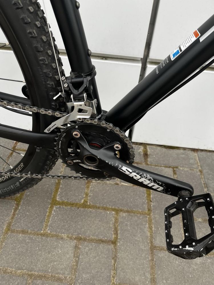 Велосипед Trek Superfly 29 Rock shox reba air sram gx