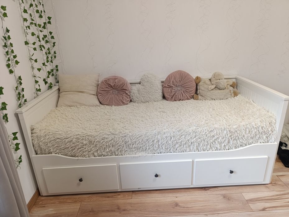 Łóżko Ikea Hemnes