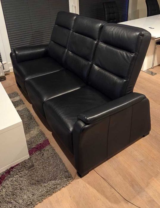 Sofa Vero Narciso czarna skóra naturalna + pufa gratis