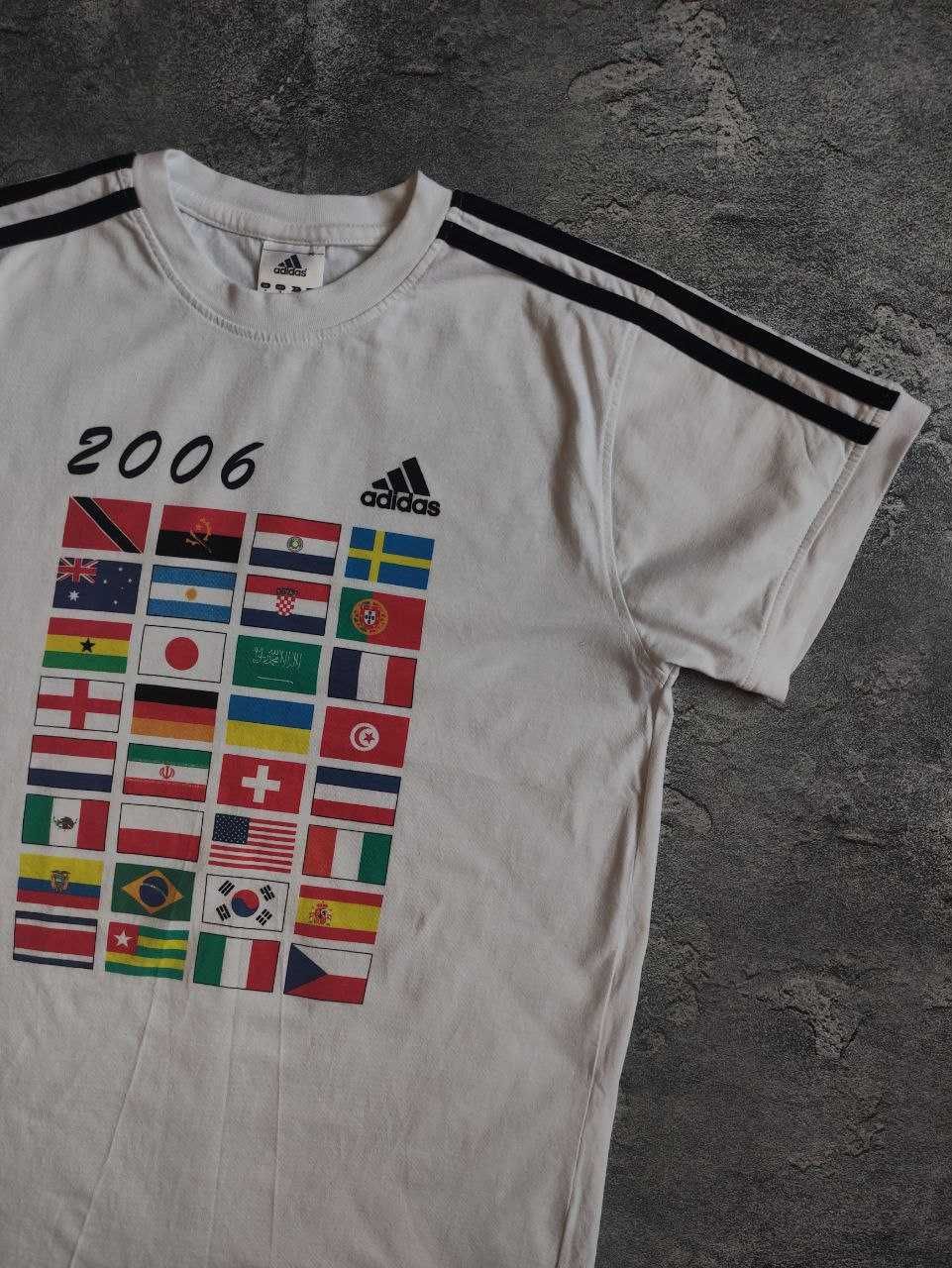 Футболка Adidas 2006 оригінал. Розмір M