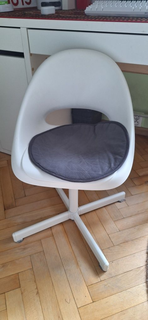 Krzesło dziecięce do biurka  IKEA