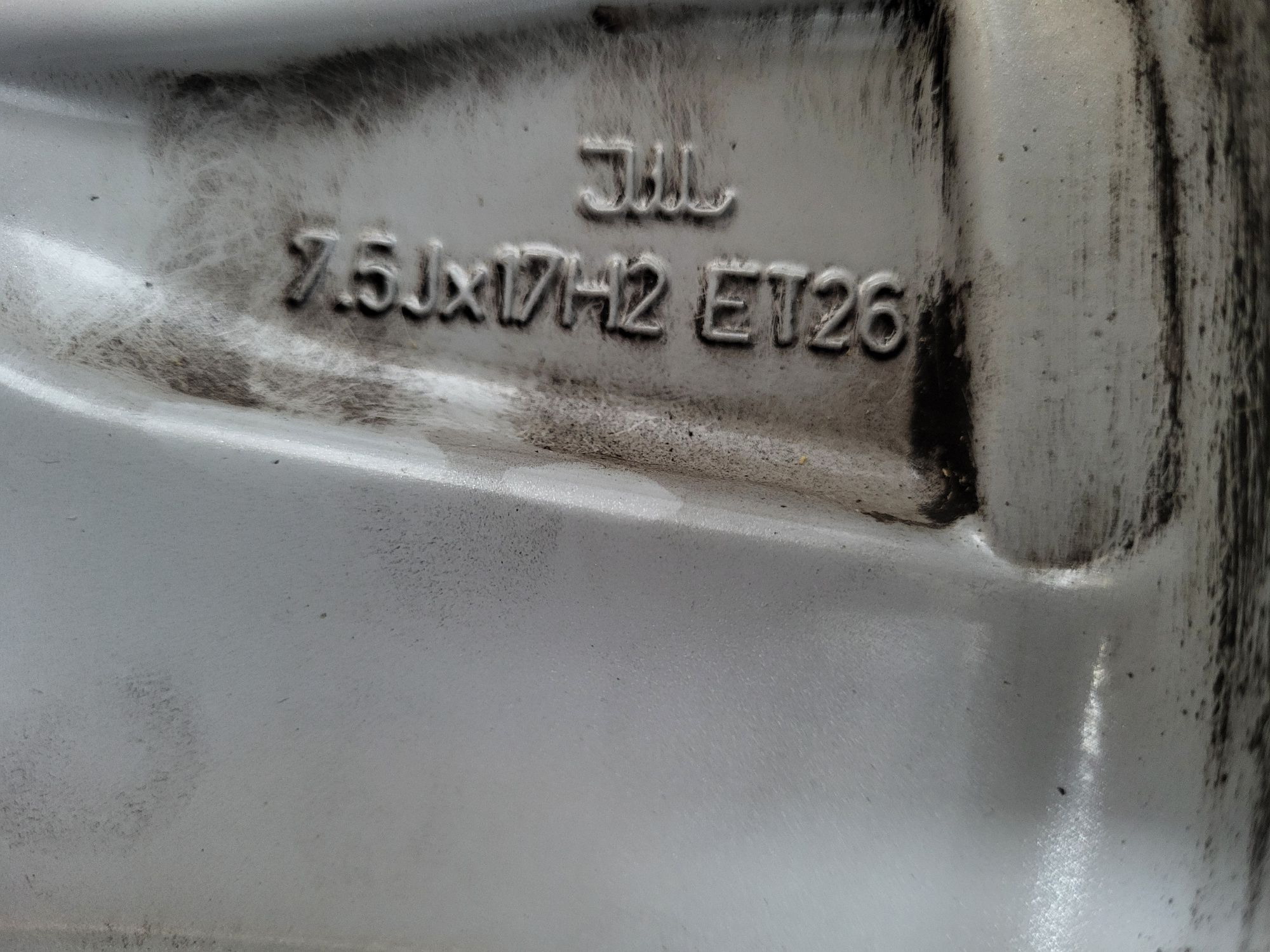 Felgi Aluminiowe 5x112 7,5Jx17 ET26 Audi A8 A6