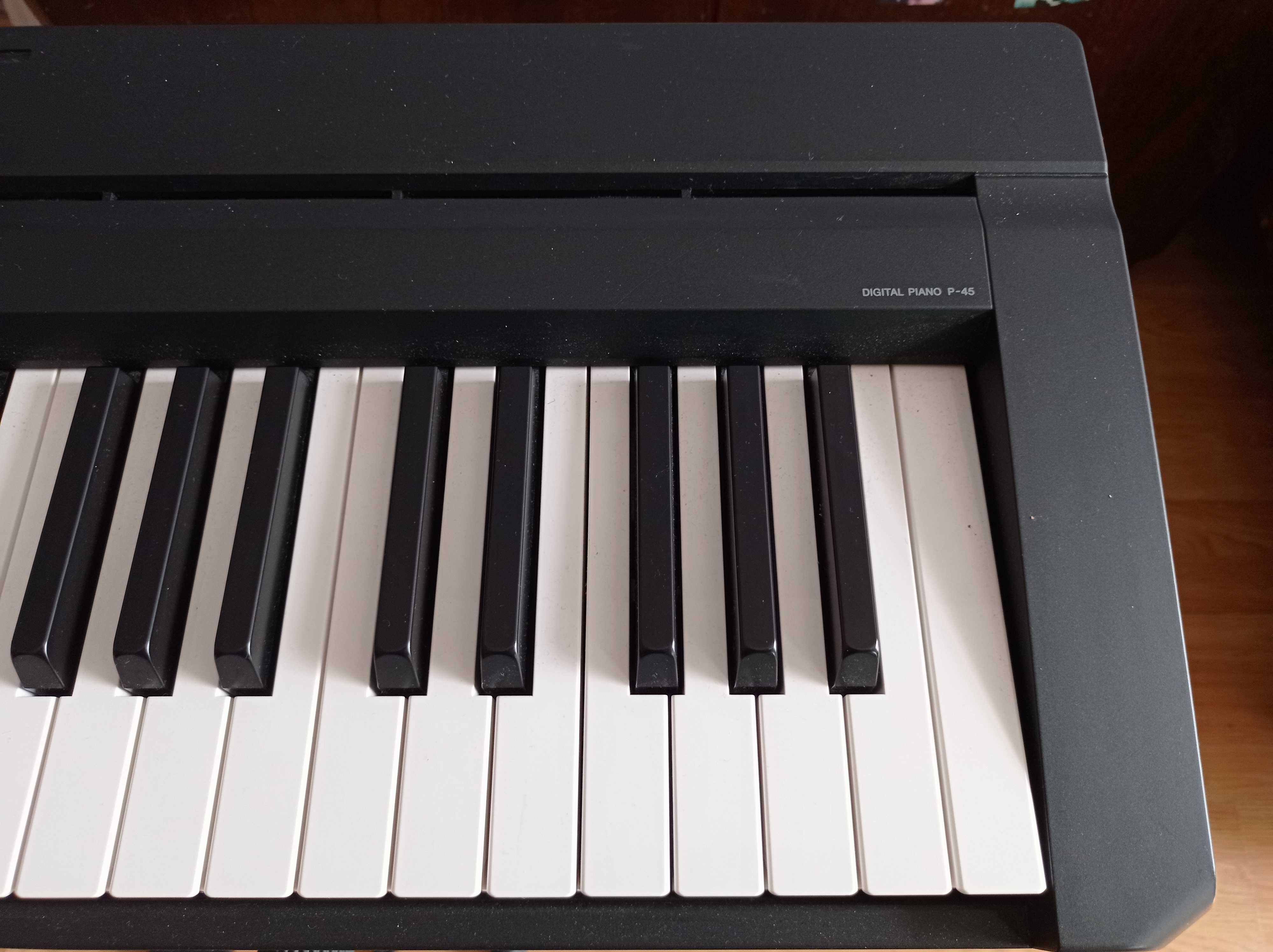 Цифрове фортепіано Yamaha P-45