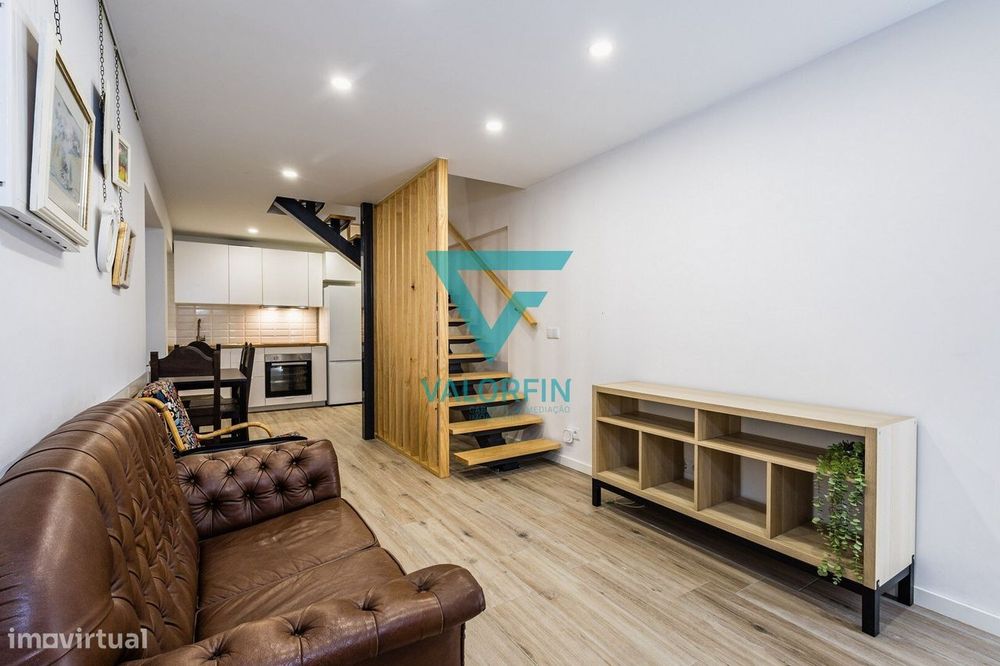 Moradia T3 + 1 Remodelada - Centro Histórico de Alcobaça