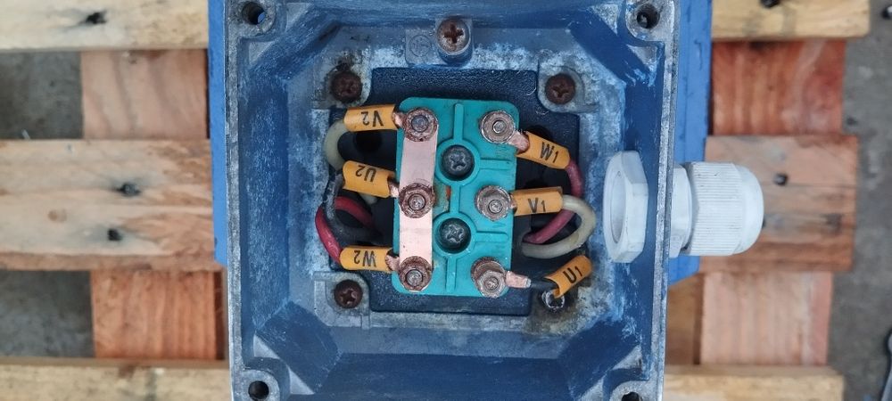 Электродвигатель єлектродвигун электромотор 4квт 3000об.