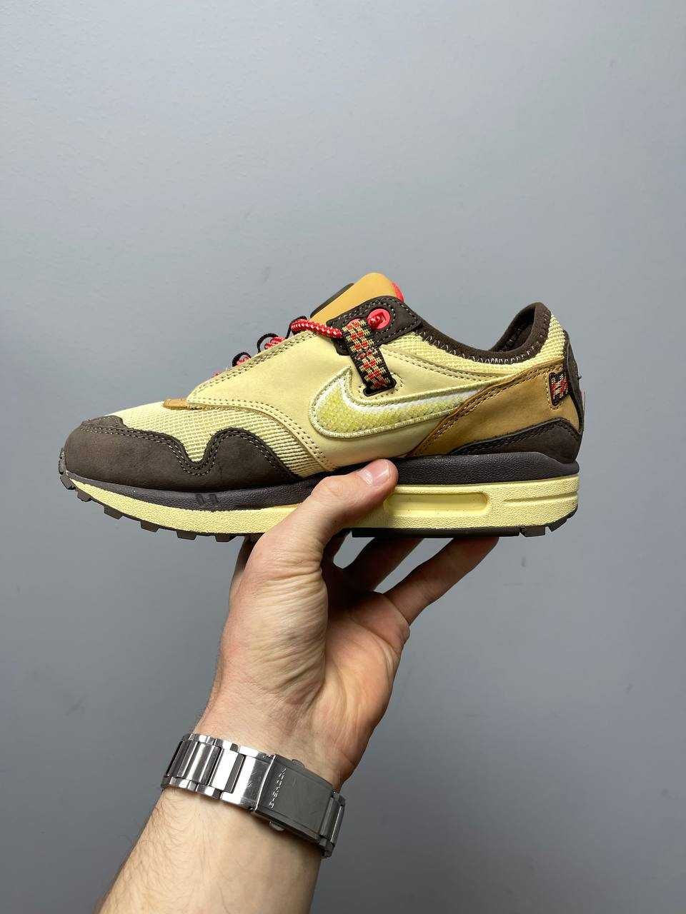 Чудові кросівки Nike Air Max 1 Travis Scott Cactus Jack Baroque Brown