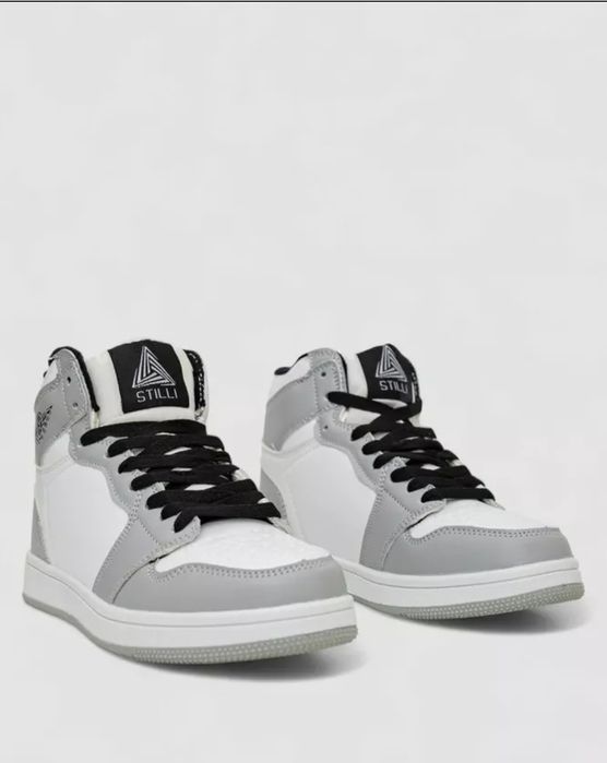 Кросівки жіночі зимові на хутрі, колір біло-сірий 37,38,39,40,41