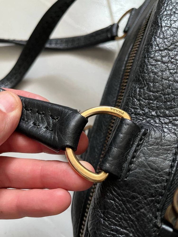 Шкіряна сумка PRADA оригінал